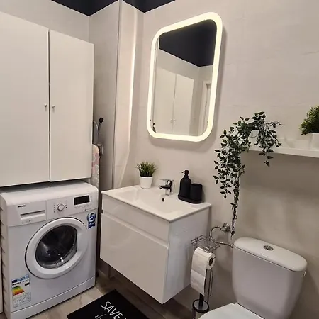 Apartment Calea Victoriei Studio By Magic